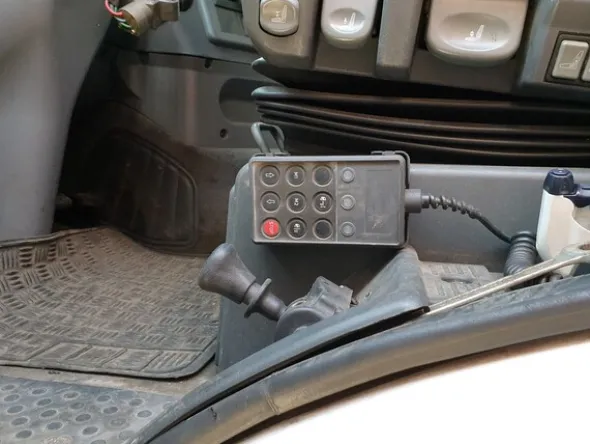 6#8097 Trattore Iveco