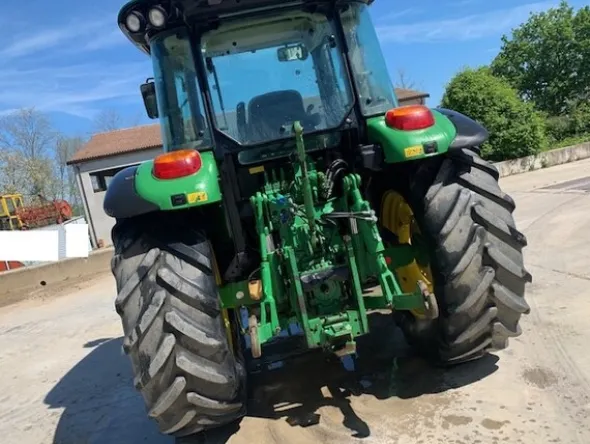 2#7949 Trattore John Deere 5100 R