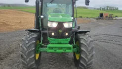 Trattore John Deere 6115R
