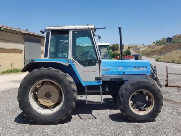 9#3287 Trattore Landini 9880
