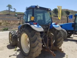 6#3287 Trattore New Holland TM 115