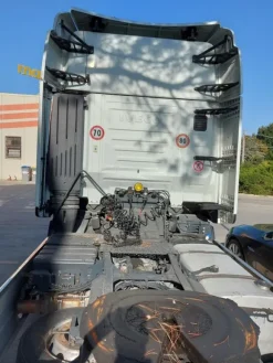 15#7956 Trattore per semirimorchio Iveco
