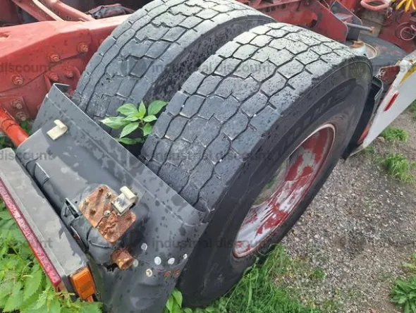 2#9896 Trattore per semirimorchio Renault Magnum 470