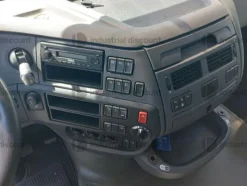 3#9469 Trattore stradale DAF