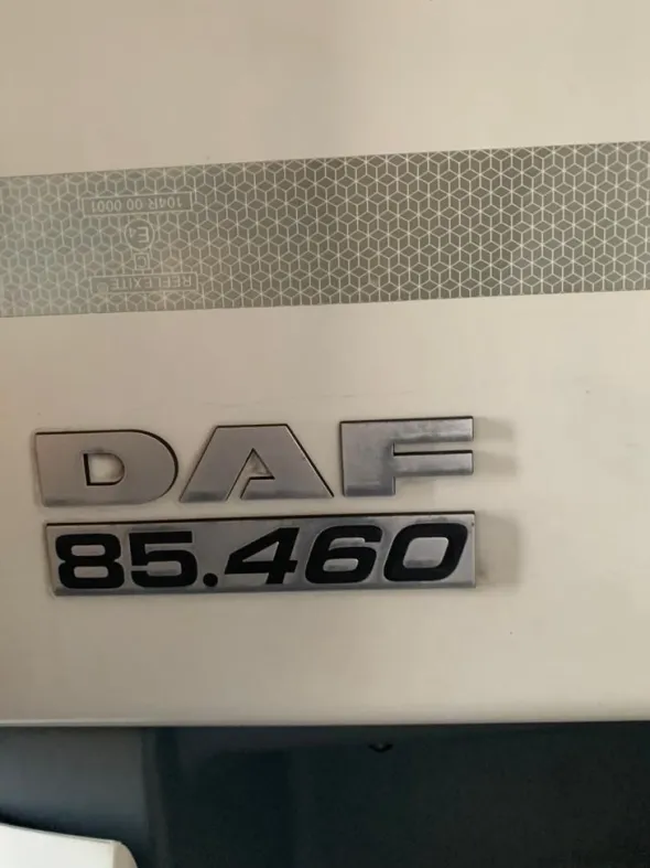 Trattore stradale DAF CF 85 460
