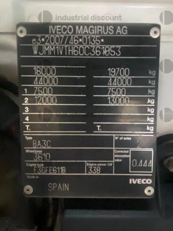1#10036 Trattore stradale Iveco