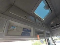 4#7956 Trattore stradale Iveco