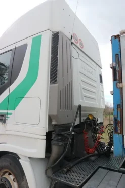 5#7092 Trattore stradale Iveco