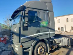 2#8112 Trattore stradale Iveco AS440