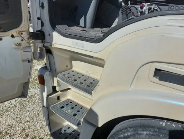 53#5809 Trattore stradale Iveco Magirus A440ST