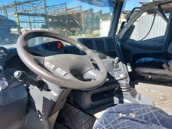 53#5809 Trattore stradale Iveco Magirus A440ST