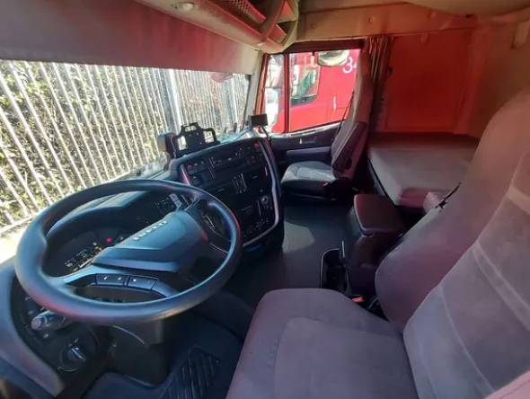 1#8302 Trattore stradale Iveco Magirus