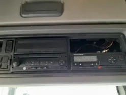 5#8085 Trattore stradale Renault RVI T460