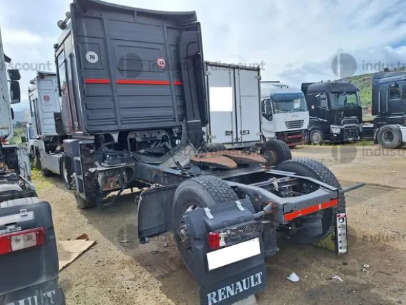 6#9023 Trattore stradale Renault Trucks Magnum 480DXI