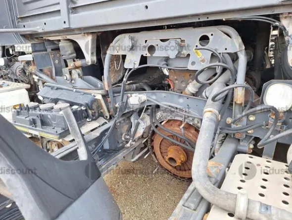 6#9023 Trattore stradale Renault Trucks Magnum 480DXI