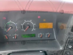 7#9952 Trattore stradale Scania