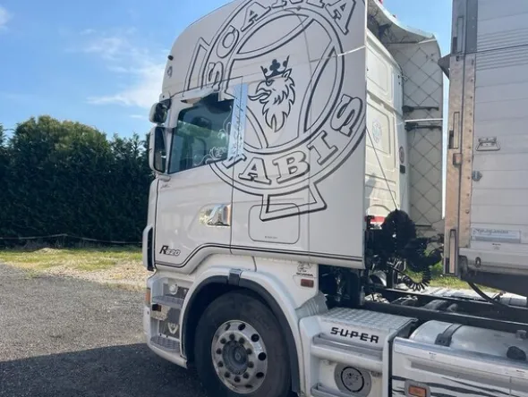 1#7761 Trattore stradale Scania
