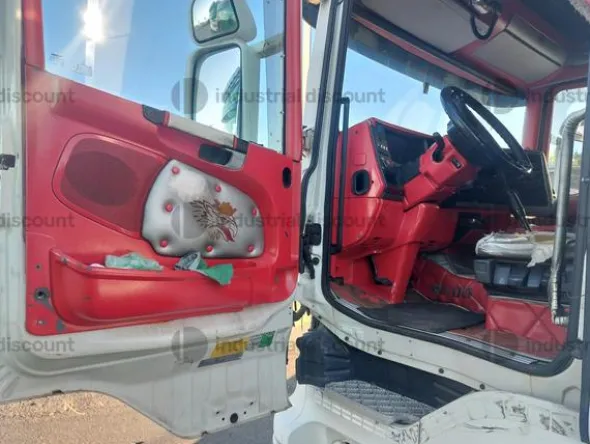 1#9534 Trattore stradale Scania CV R 500