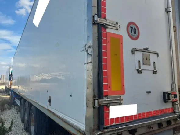 11#8177 Trattore stradale Scania e Semirimorchio isotermico