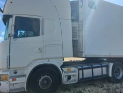 12#8177 Trattore stradale Scania e Semirimorchio isotermico Bartoletti