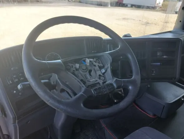 12#8177 Trattore stradale Scania e Semirimorchio isotermico Bartoletti