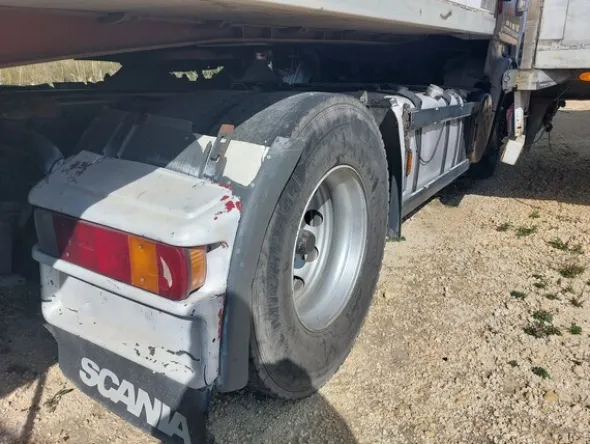 12#8177 Trattore stradale Scania e Semirimorchio isotermico Bartoletti