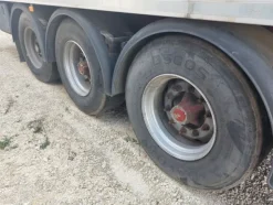 12#8177 Trattore stradale Scania e Semirimorchio isotermico Bartoletti