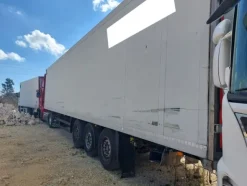 3#8177 Trattore stradale Scania e semirimorchio SCHMITZ