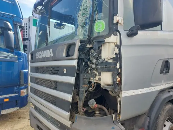 9#8177 Trattore stradale Scania e semirimorchio Viberti