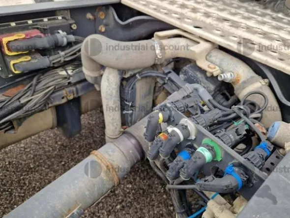 7#9064 Trattore Stradale Scania N320