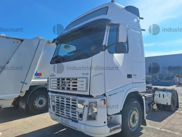 1#9513 Trattore Stradale Volvo Truck FH16 42T