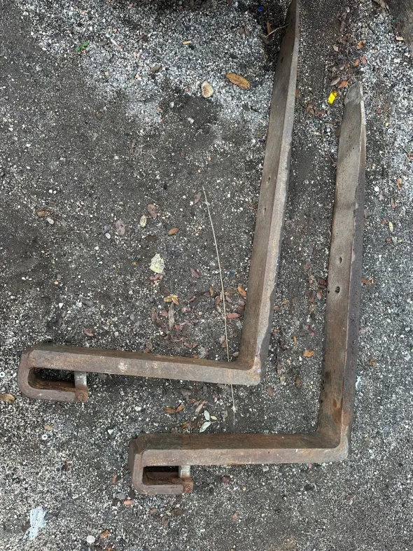 TRATTORE TELESCOPICO MERLO ROTO 38.16 PLUS