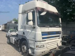 10#8581 Trattori stradali DAF e Attrezzatura da opificio