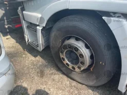 10#8581 Trattori stradali DAF e Attrezzatura da opificio