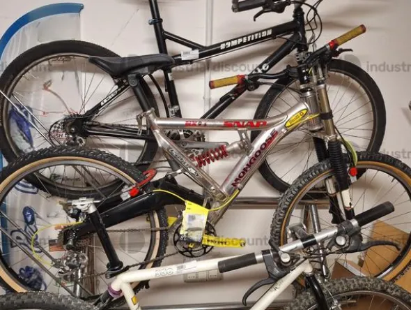 17#10154 Tre mountain bike vintage