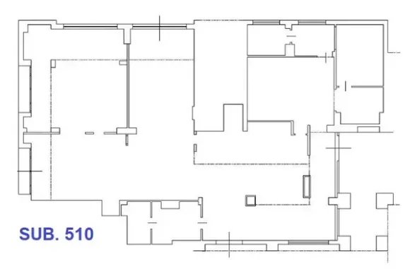 #14893 Tre negozi vicini in edificio polifunzionale