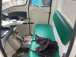 19#8175 Triciclo Ape Piaggio