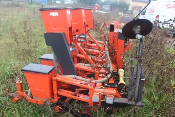 33#5817 Trincia Palladio e seminatrice Agri Moto
