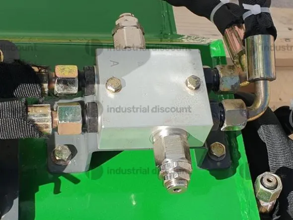 24#9575 Trincia per escavatore Solmek BM-600