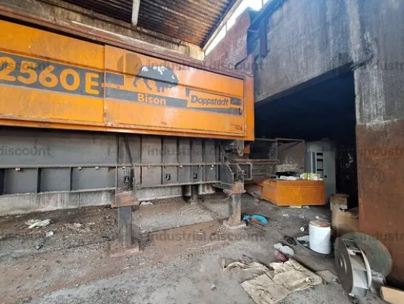 1#9181 Trituratore Doppstadt DW2560E