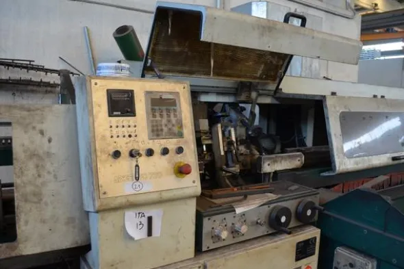 13#4077 Troncatrice automatica Adige
