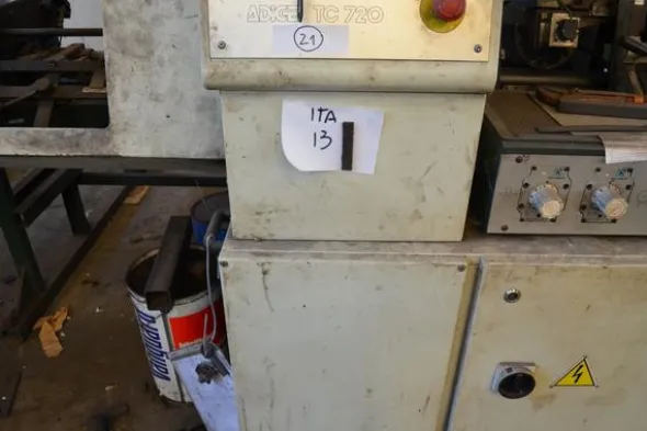 13#4077 Troncatrice automatica Adige