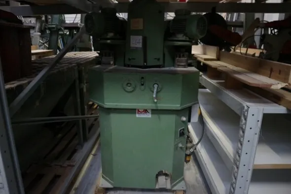 264#6560 Troncatrice Brevetti Ma Srl