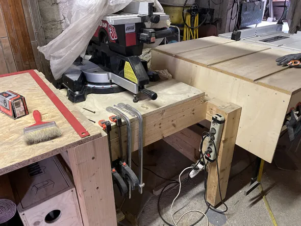 TRONCATRICE CIRCOLARE FEMI 1050 3D LEGNO E ALLUMINIO