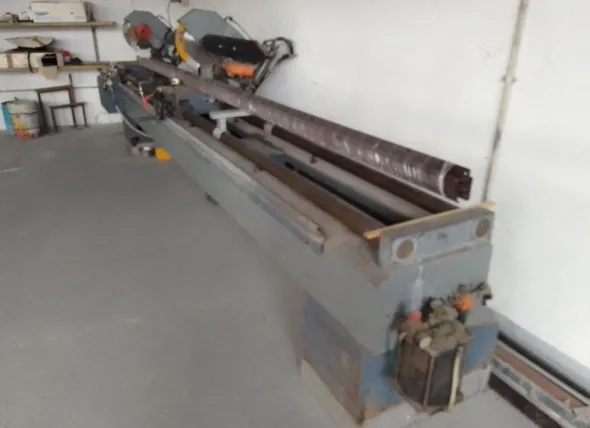Troncatrice doppie teste semiautomatica