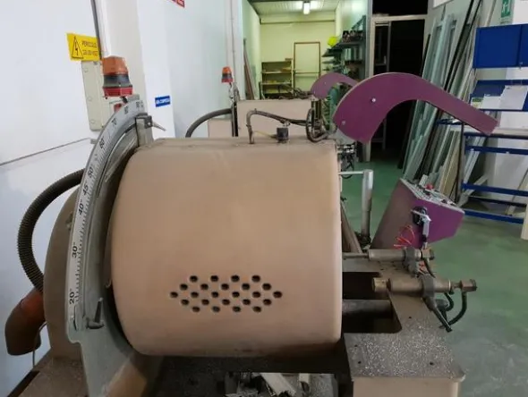 2#4375 Troncatrice Fom Industrie doppia testa