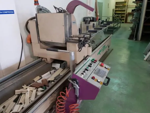 2#4375 Troncatrice Fom Industrie doppia testa