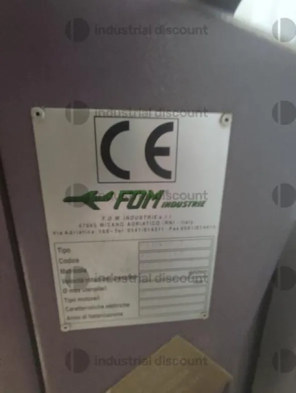 1#9108 Troncatrice marca FOM