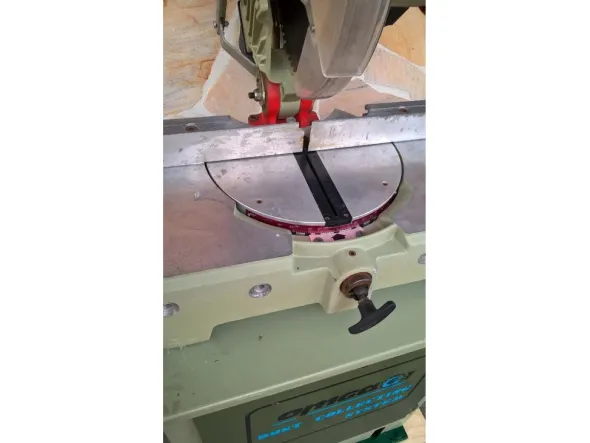 Troncatrice professionale SAW- 300 - ST