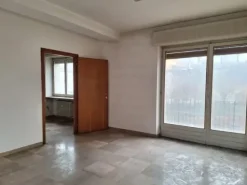 #2638541 Uffici al piano secondo con cantina di pertinenza